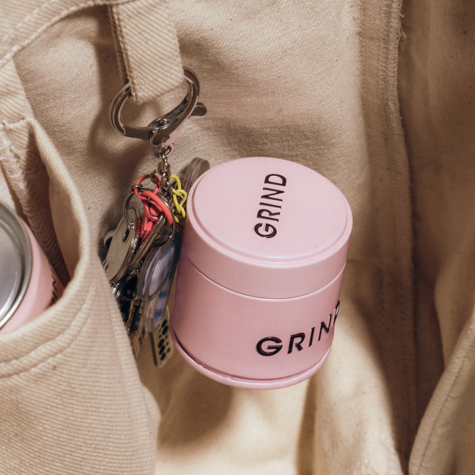 Mini Grind Tin Keyring - Image 6