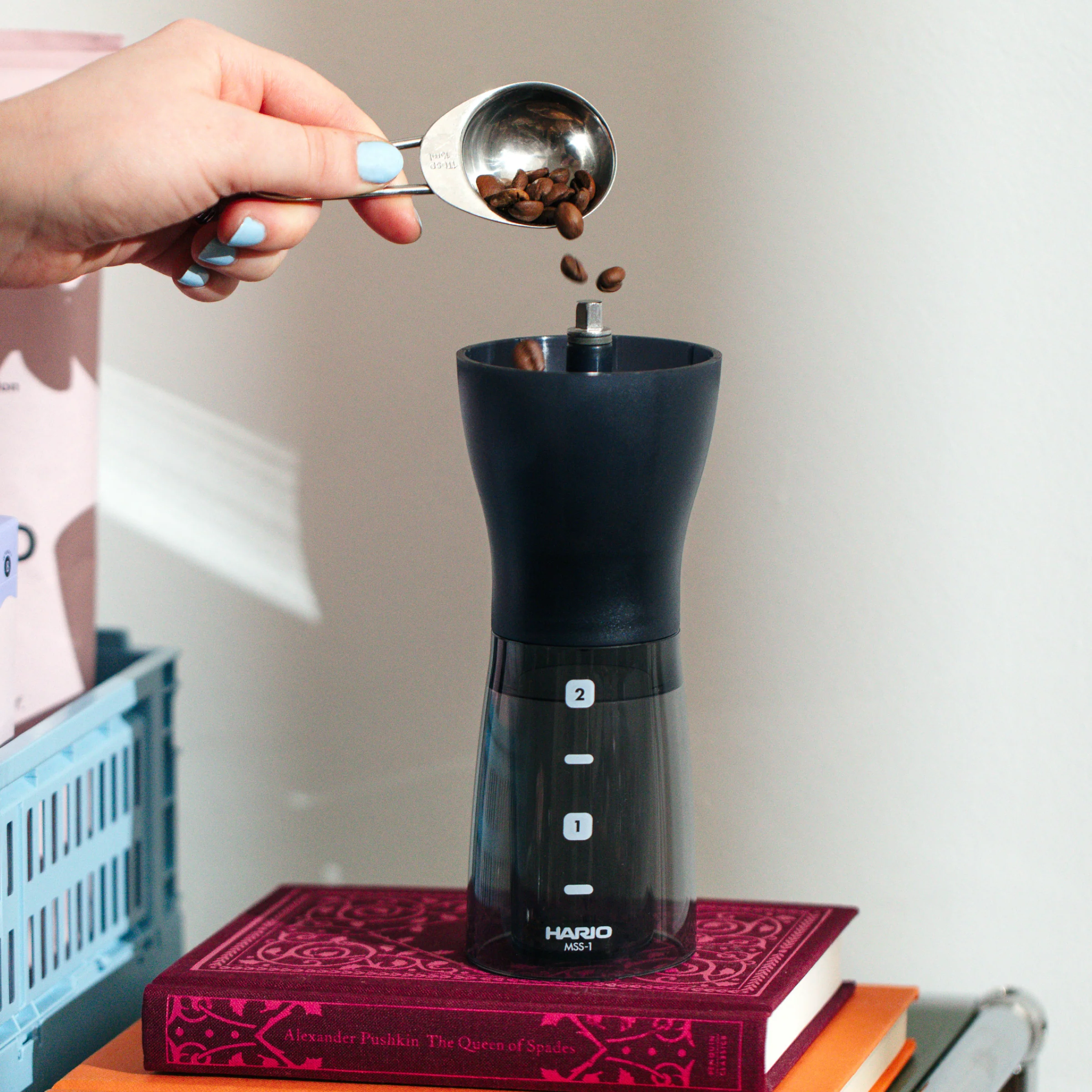 Hario Mini Mill Plus Hand Grinder - Image 2